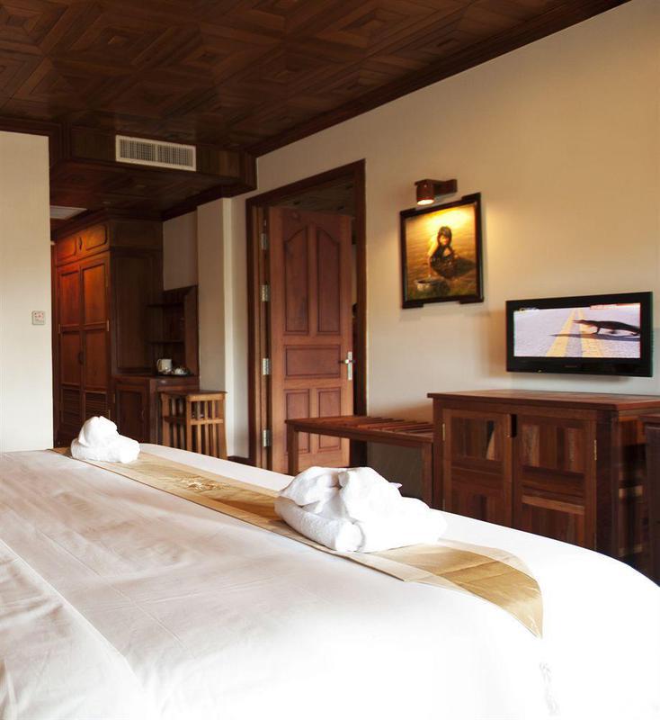 Hotel Pierre 4*